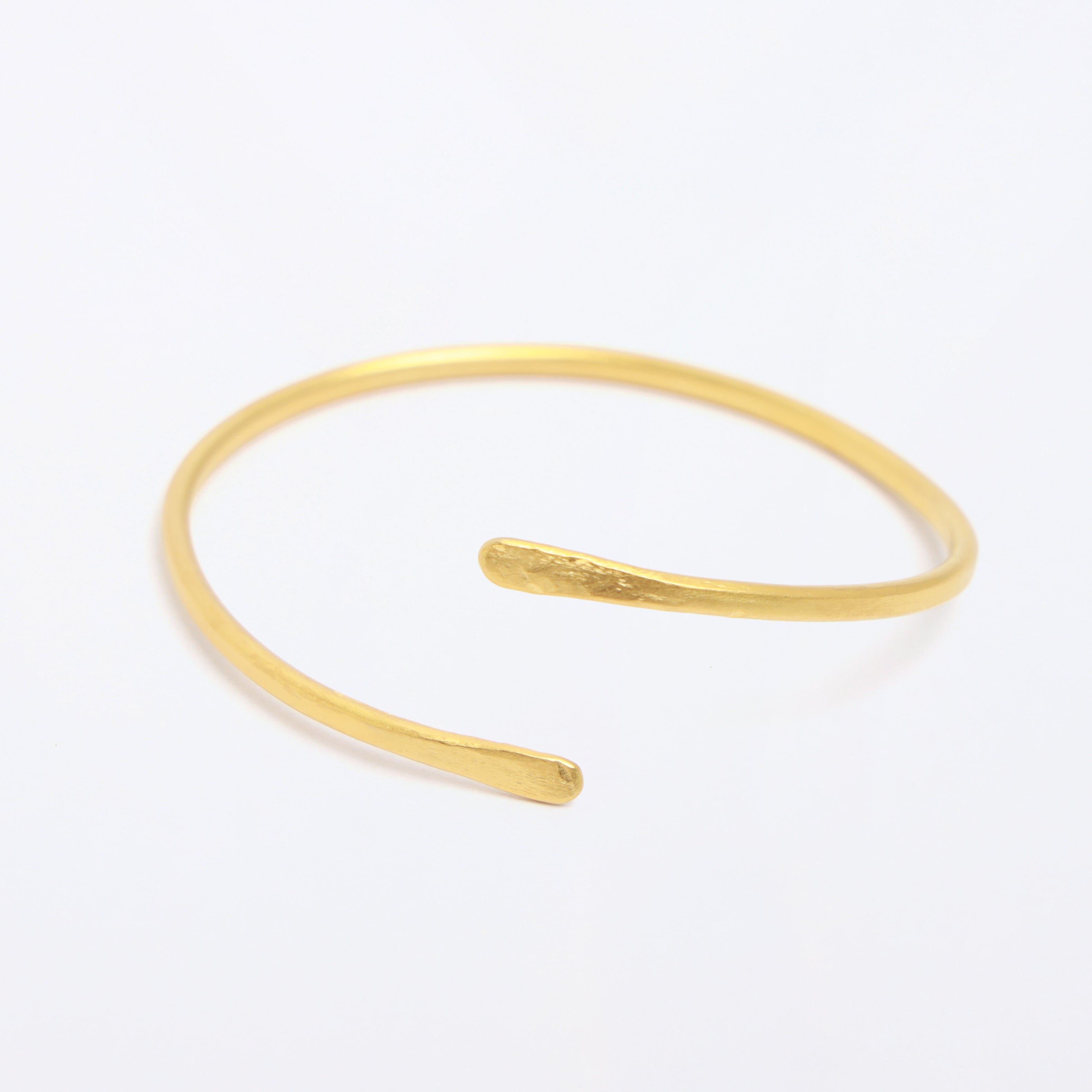 Vega Cuff