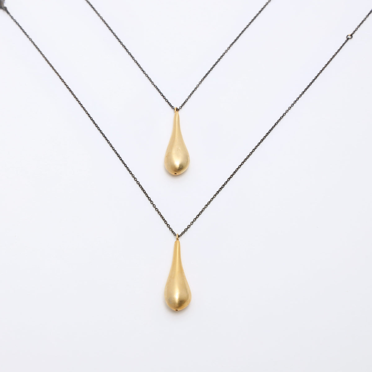 Liora Necklace Fe