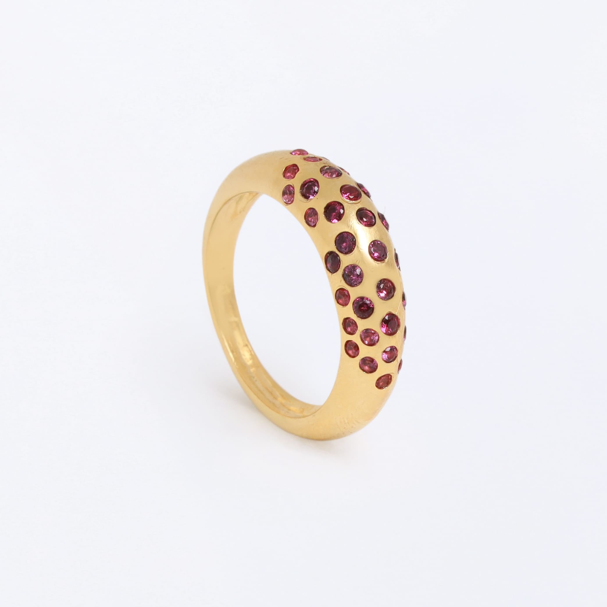 Elara Pavé Ring Fe
