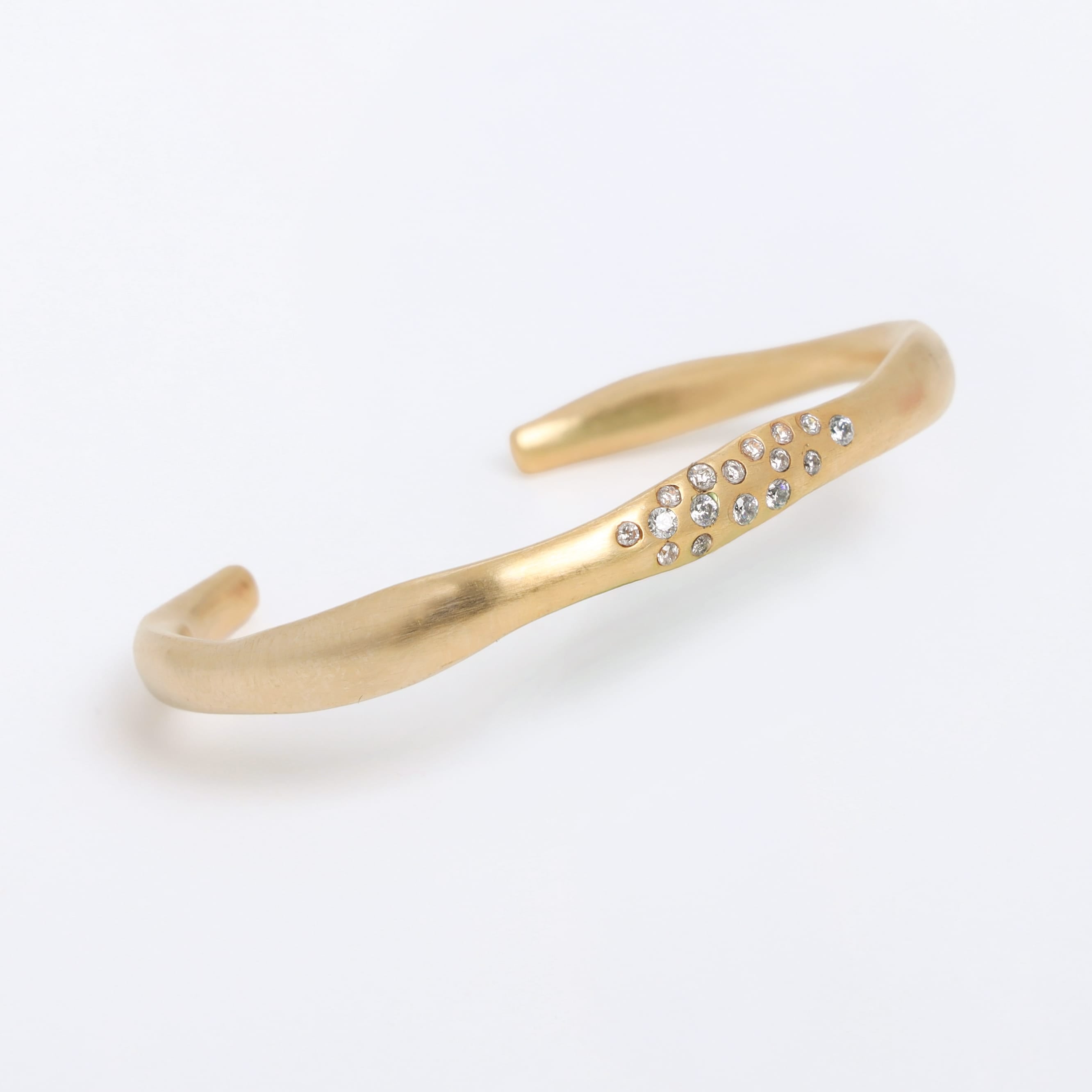 Lyra Cuff Fe