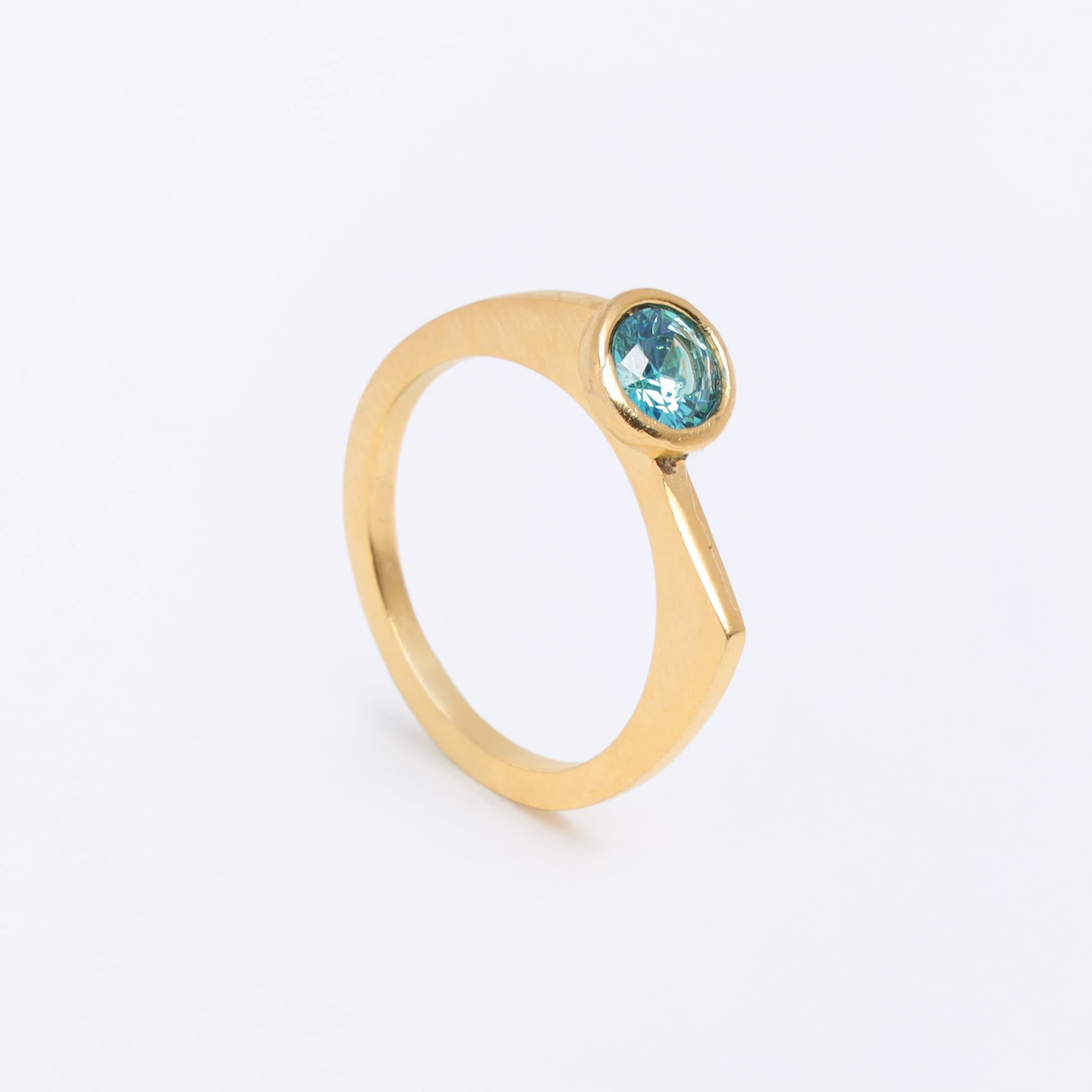 Luma Halo Ring Fe