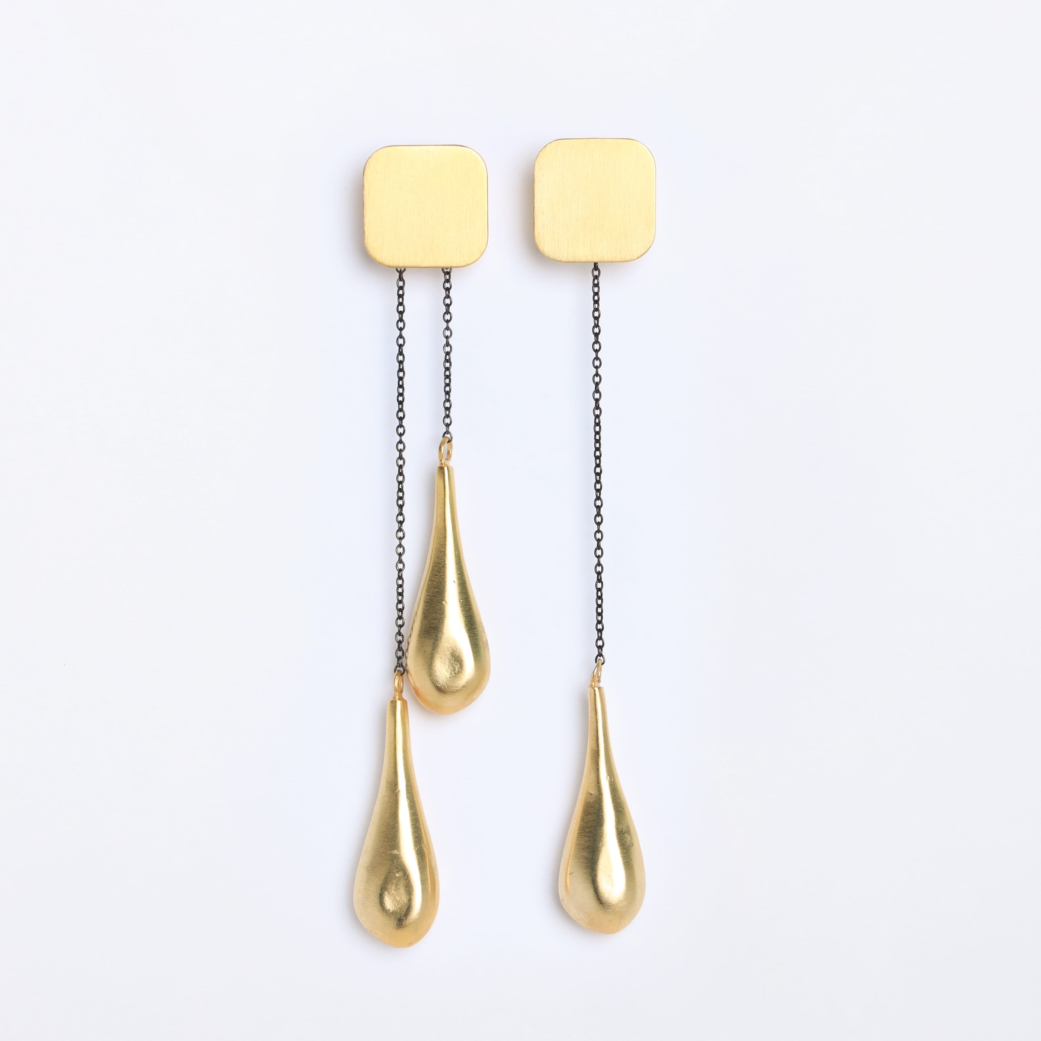 Liora Earrings Fe