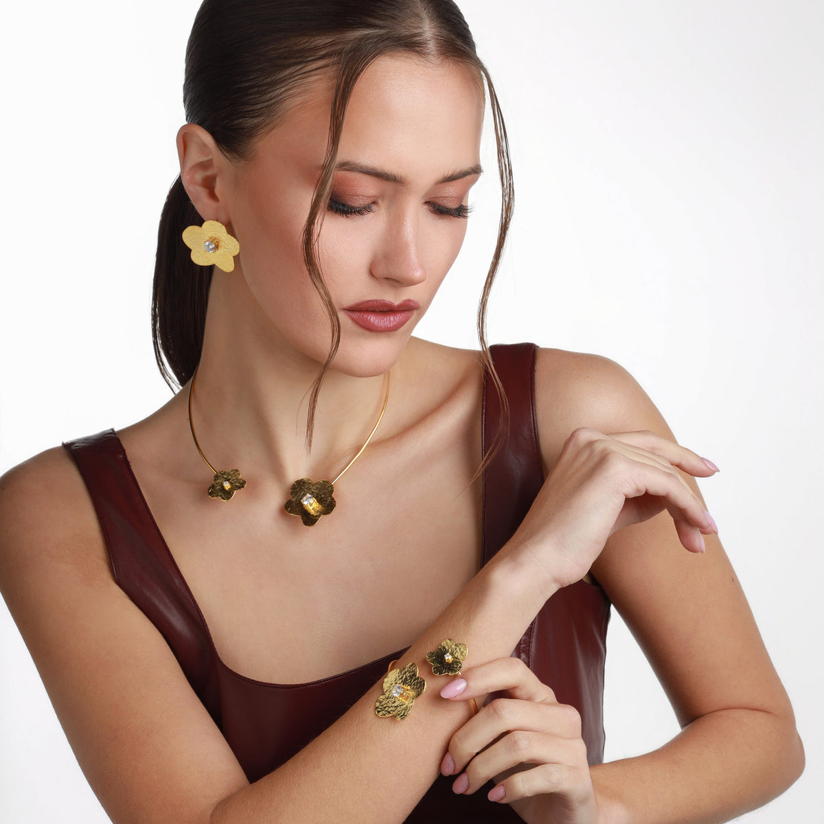 Bloomé Necklace Fe