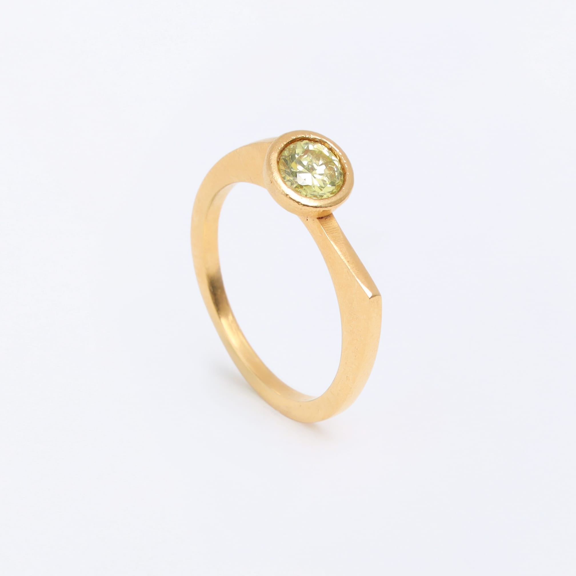 Luma Halo Ring Fe
