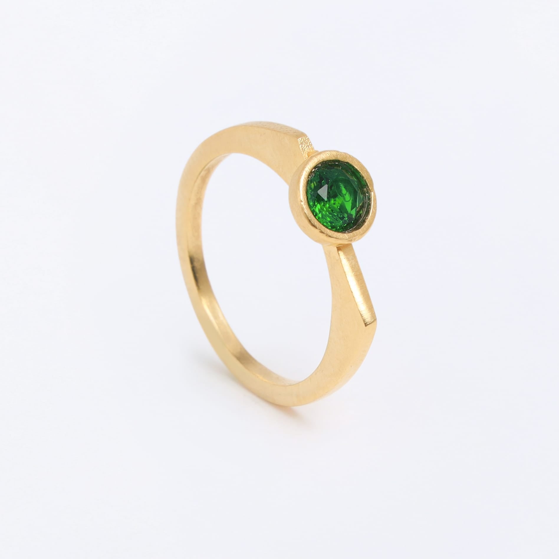 Luma Halo Ring Fe