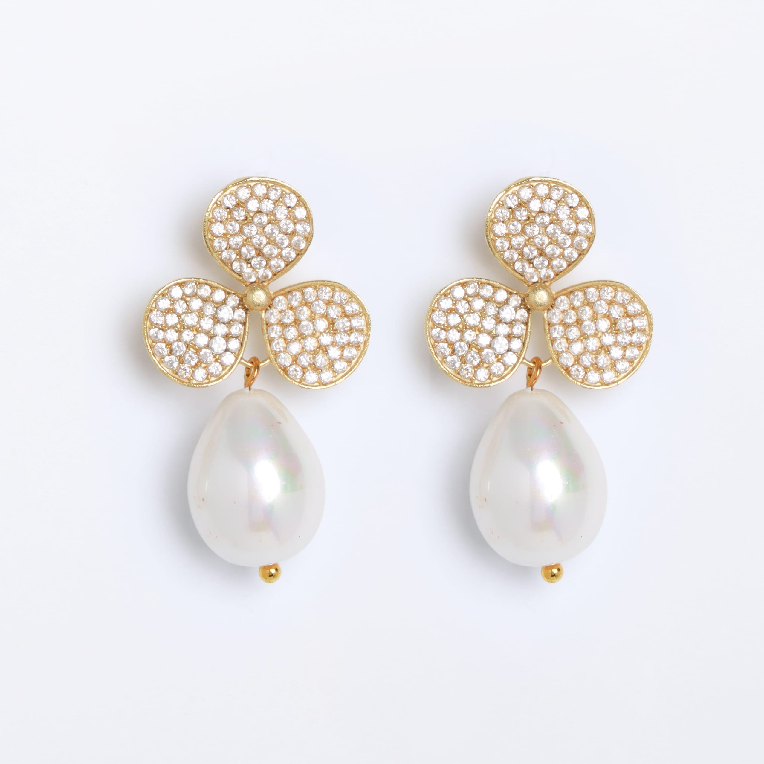 Lilya Earrings Fe