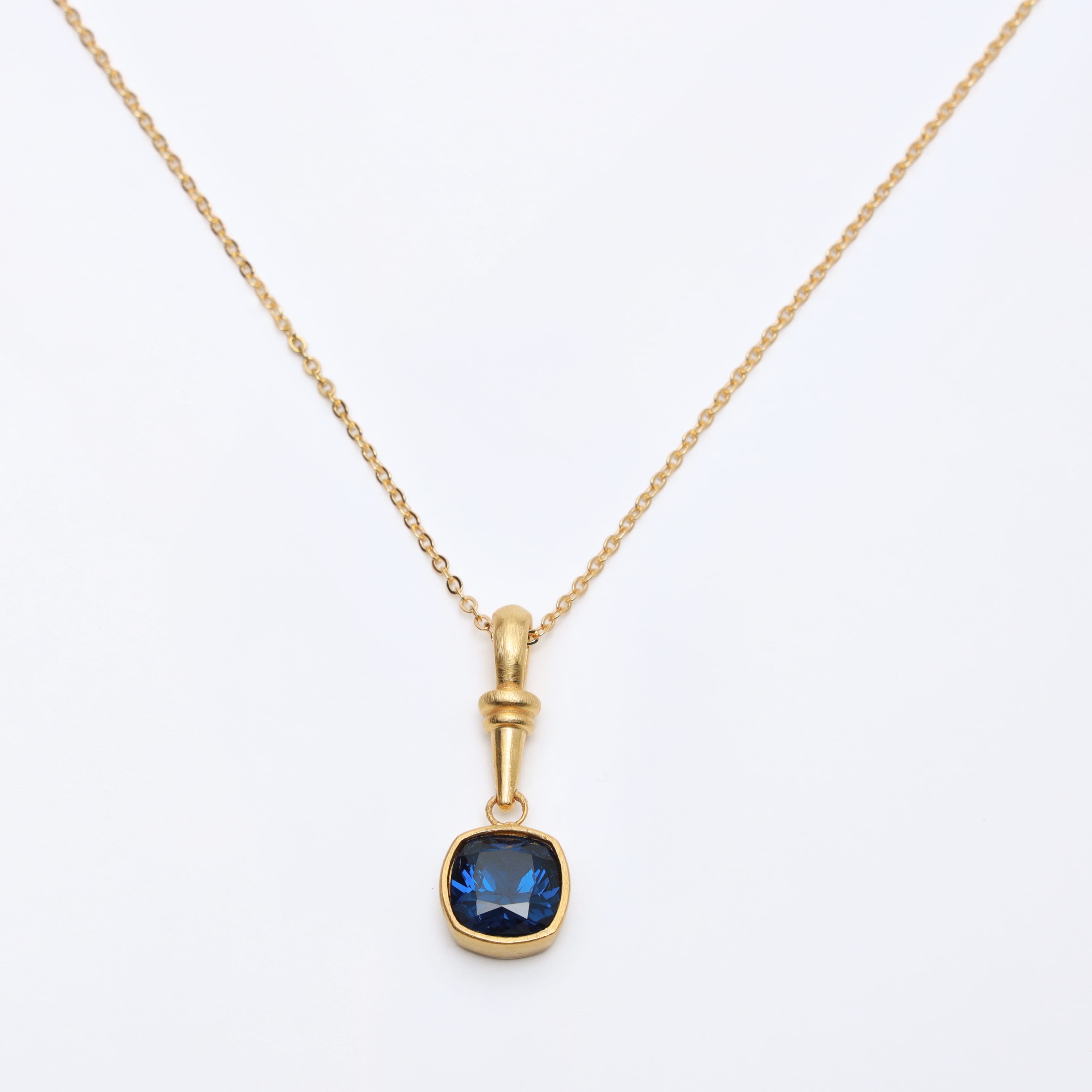 Nova Square Necklace Fe